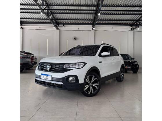 VOLKSWAGEN T-CROSS 1.0 200 TSI TOTAL FLEX AUTOMÁTICO VOLKSWAGEN T-CROSS 1.0 200 TSI TOTAL FLEX AUTOMÁTICO